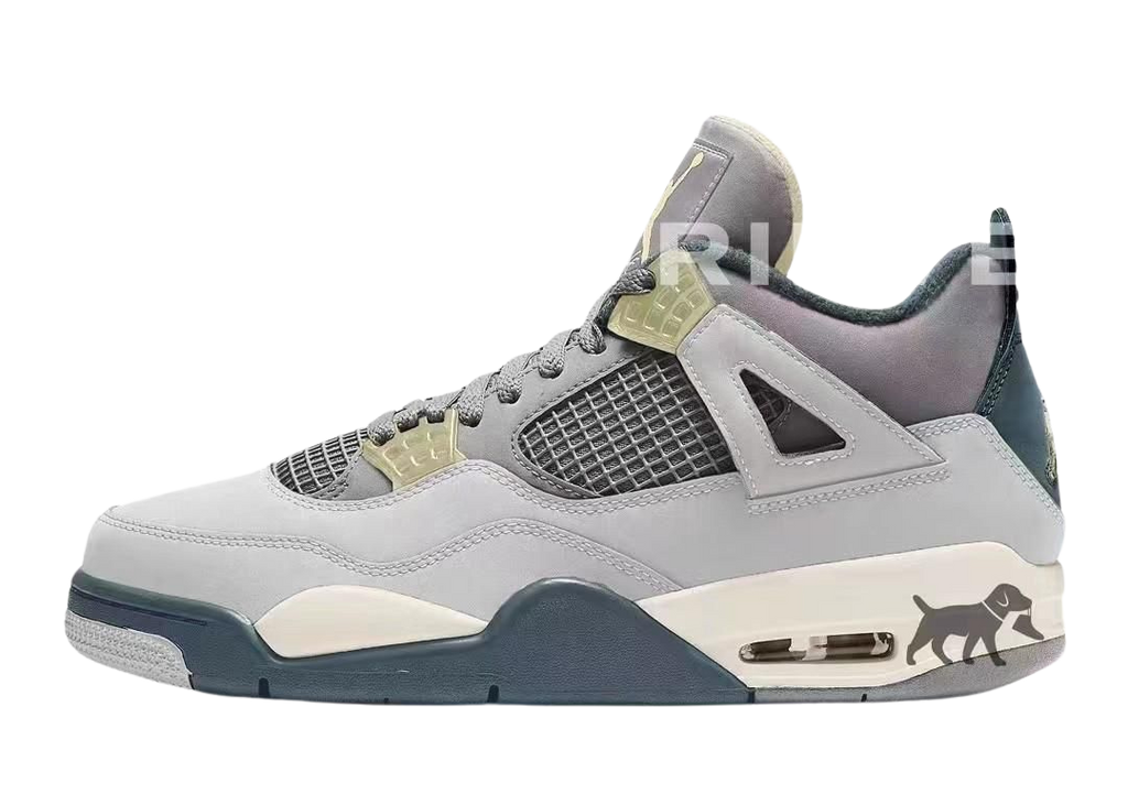 JORDAN 4 RETRO