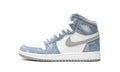 AIR JORDAN 1 HIGH OG GS
"Hyper Royal"