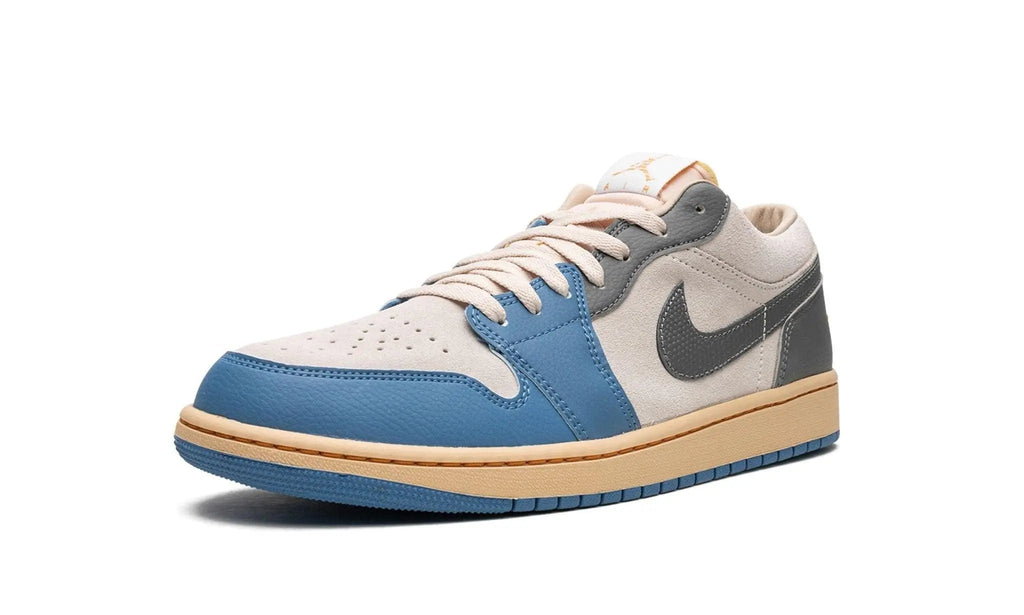 AIR JORDAN 1 LOW SE
"Tokyo 96"