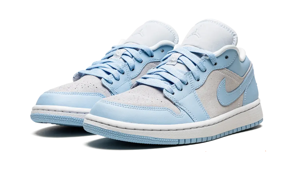 JORDAN 1 LOW
"FOOTBALL GREY ALUMINUM"