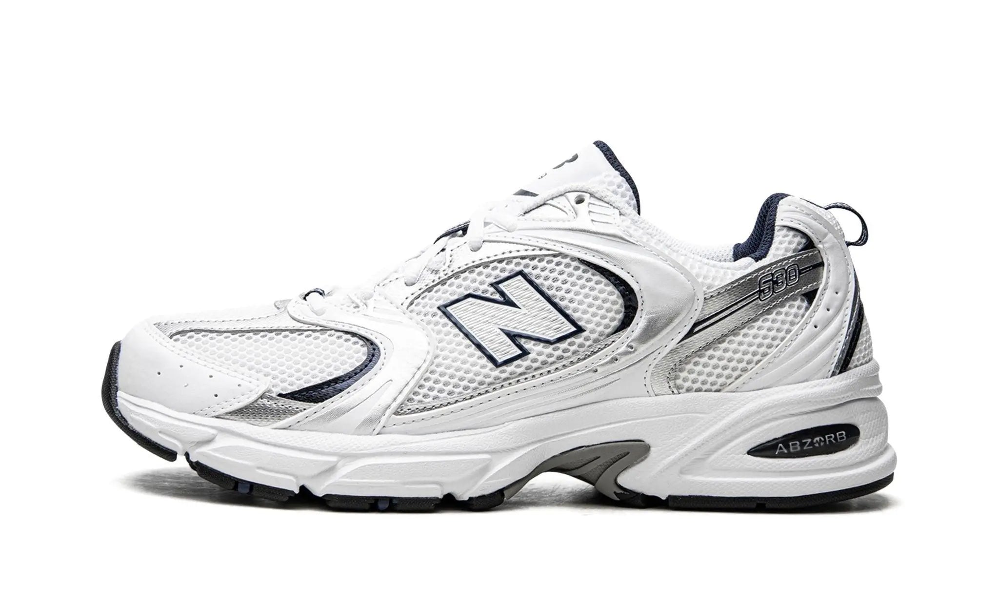 NEW BALANCE
530 "White Silver Navy"