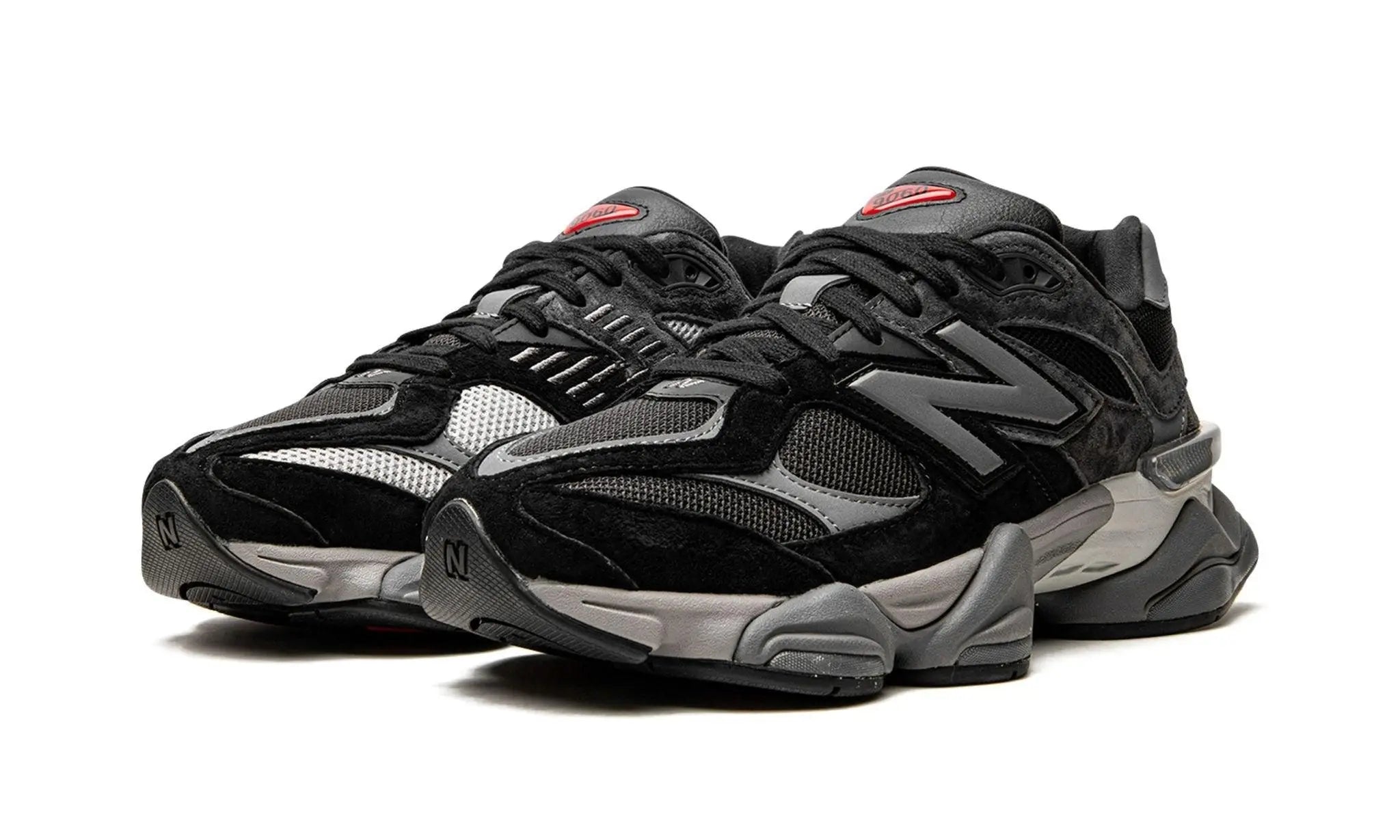 NEW BALANCE
9060
"Black/Castlerock"