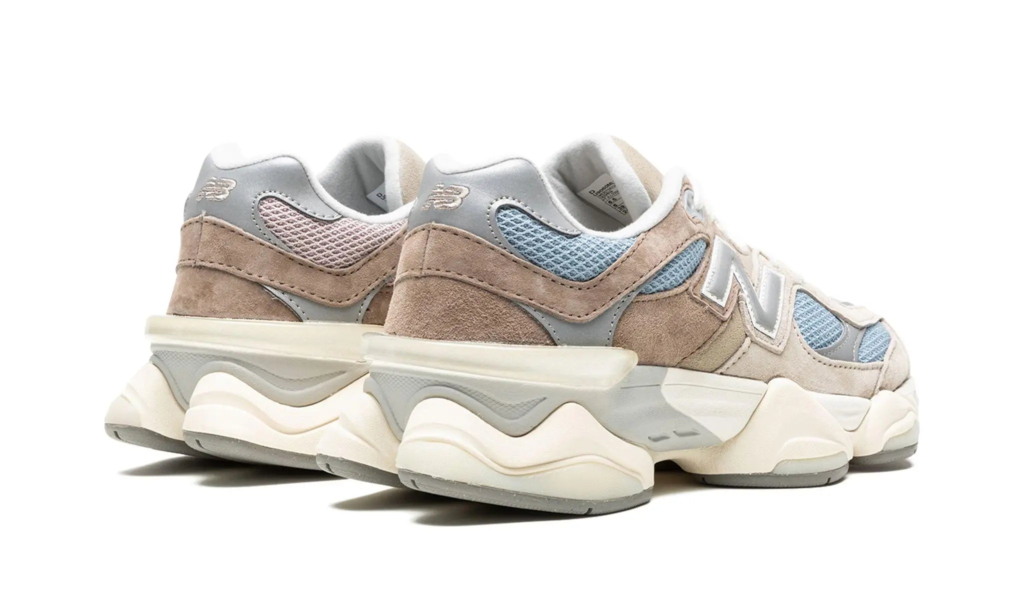 NEW BALANCE
9060
"Sea Salt/Blue"
