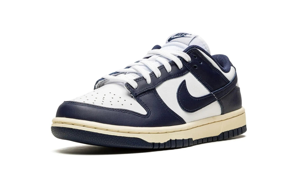 NIKE DUNK LOW 
"Vintage Navy"