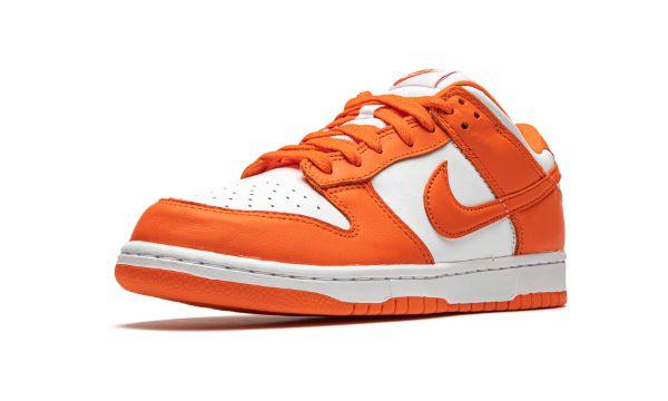 NIKE DUNK LOW RETRO
"Syracuse"