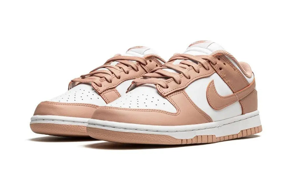 NIKE SB DUNK LOW
"Rose Whisper"