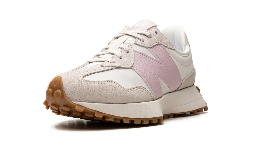 New Balance
327 WMNS
"Moonbeam December Sky"