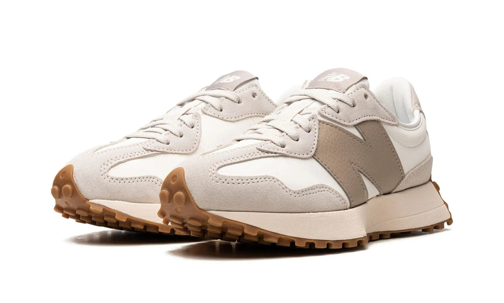 New Balance
327
"Moonbeam Driftwood"