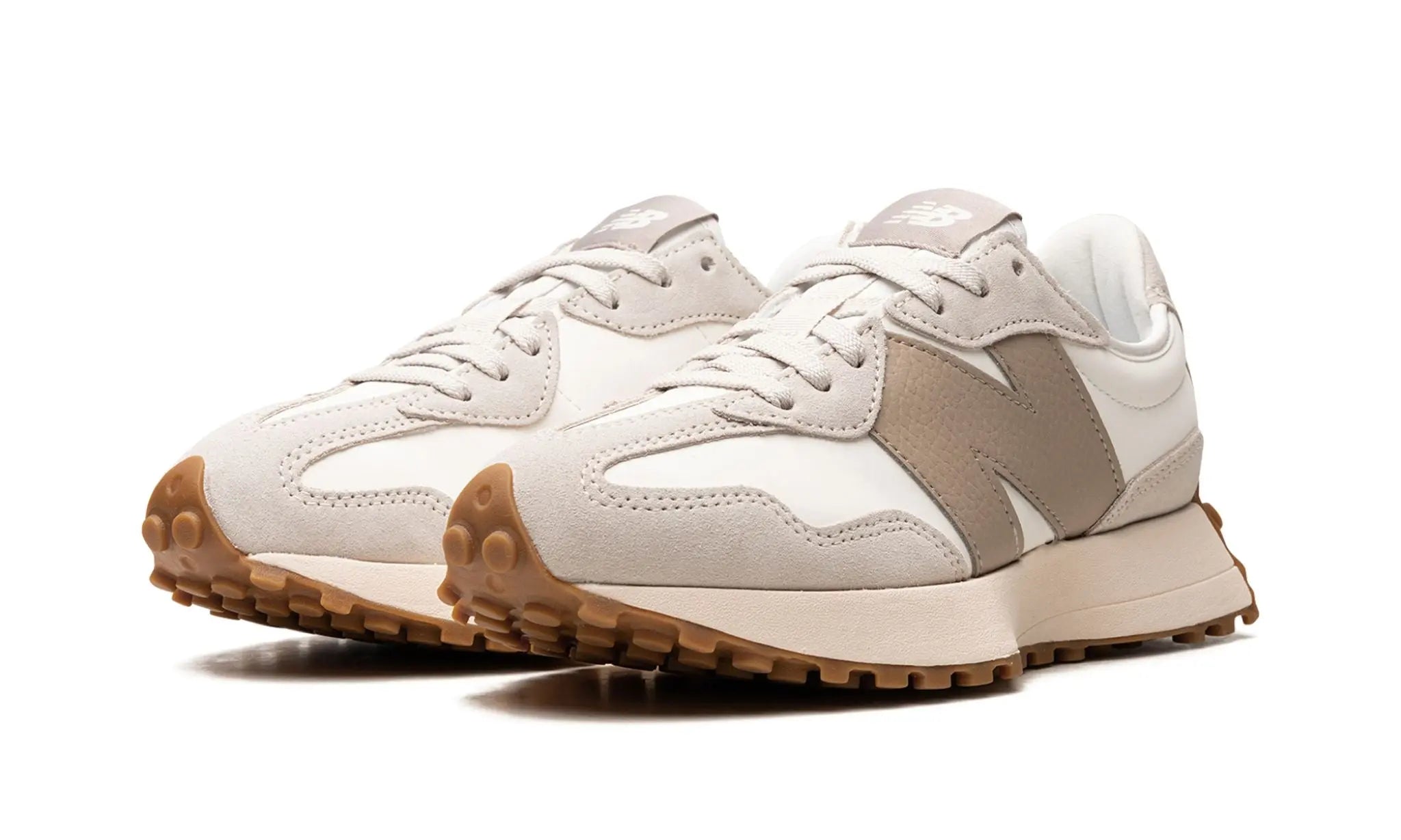 New Balance
327
"Moonbeam Driftwood"