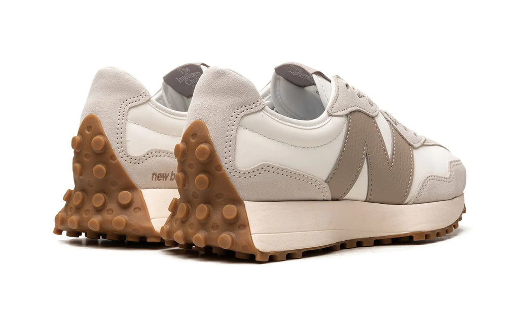 New Balance
327
"Moonbeam Driftwood"