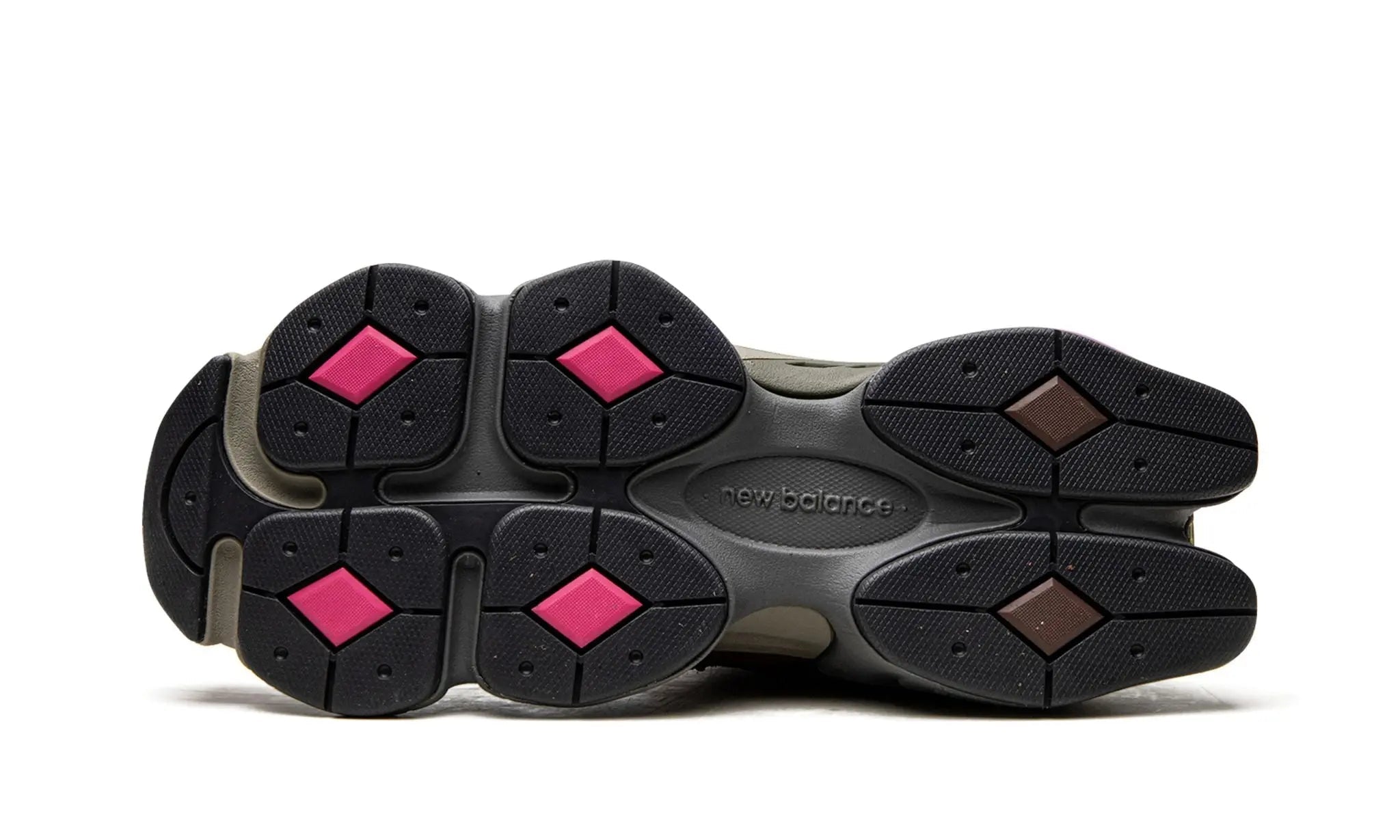 New Balance
9060
"Rich Oak / Burgundy"