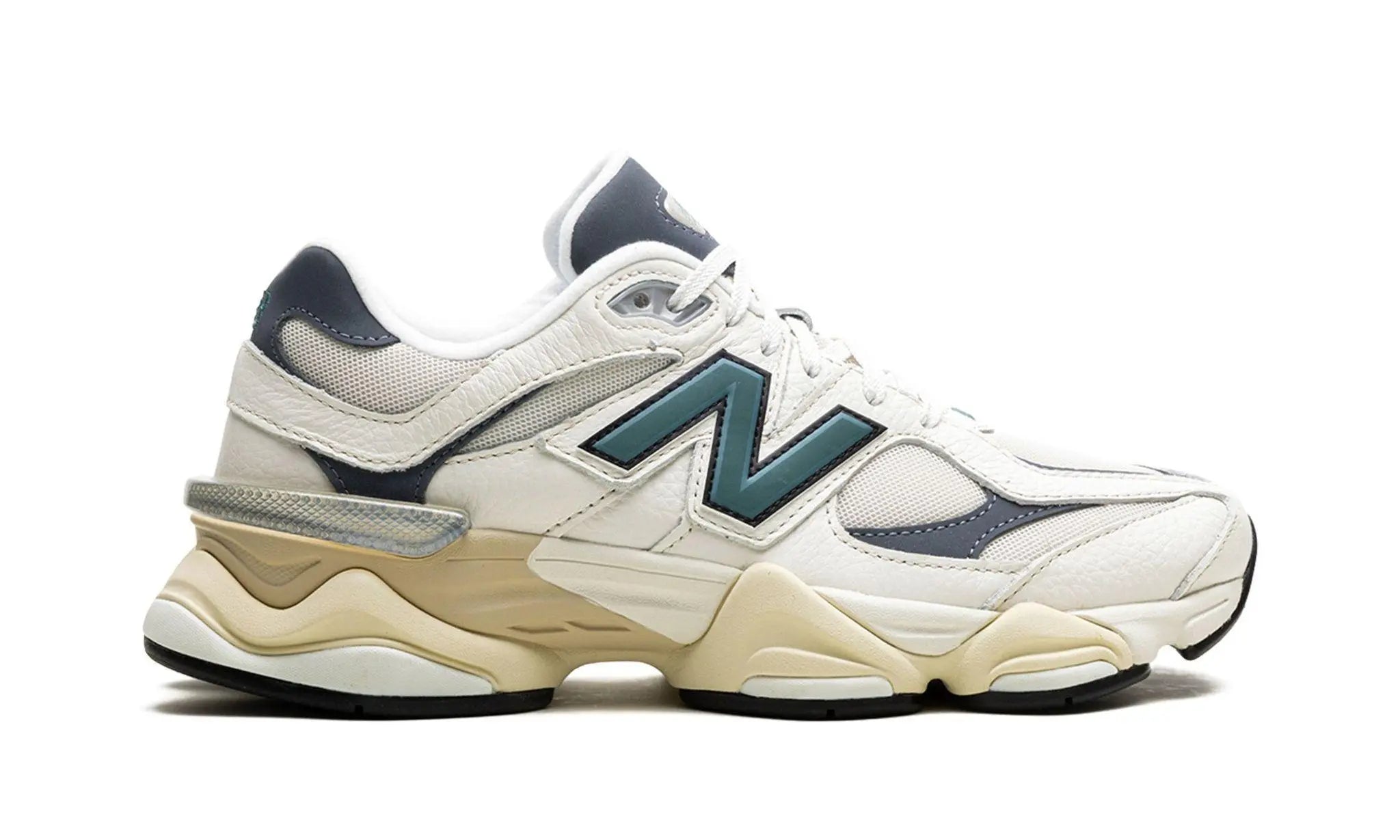 New Balance
9060 v1 "NEW SPRUCE"