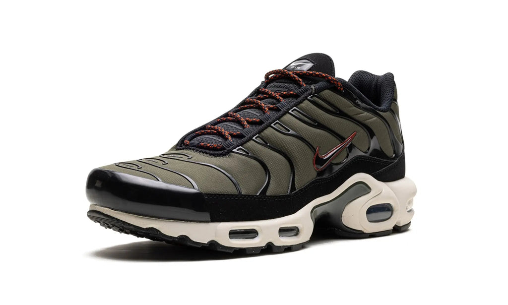 Nike
Air Max Plus TN
"Cargo Khaki"