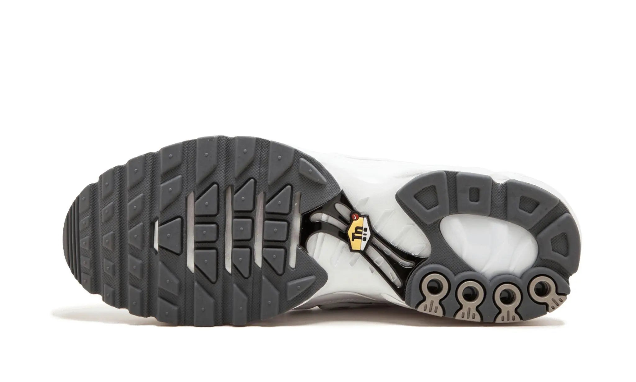 Nike
Air Max Plus TN
"Triple White"