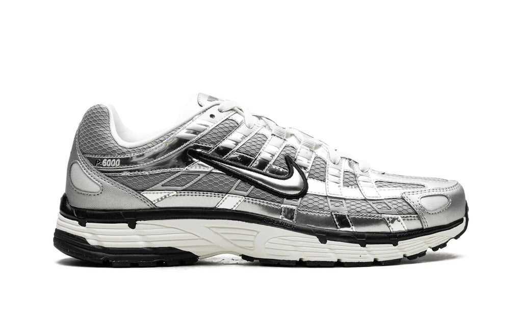 Nike
P-6000
"Metallic Silver"