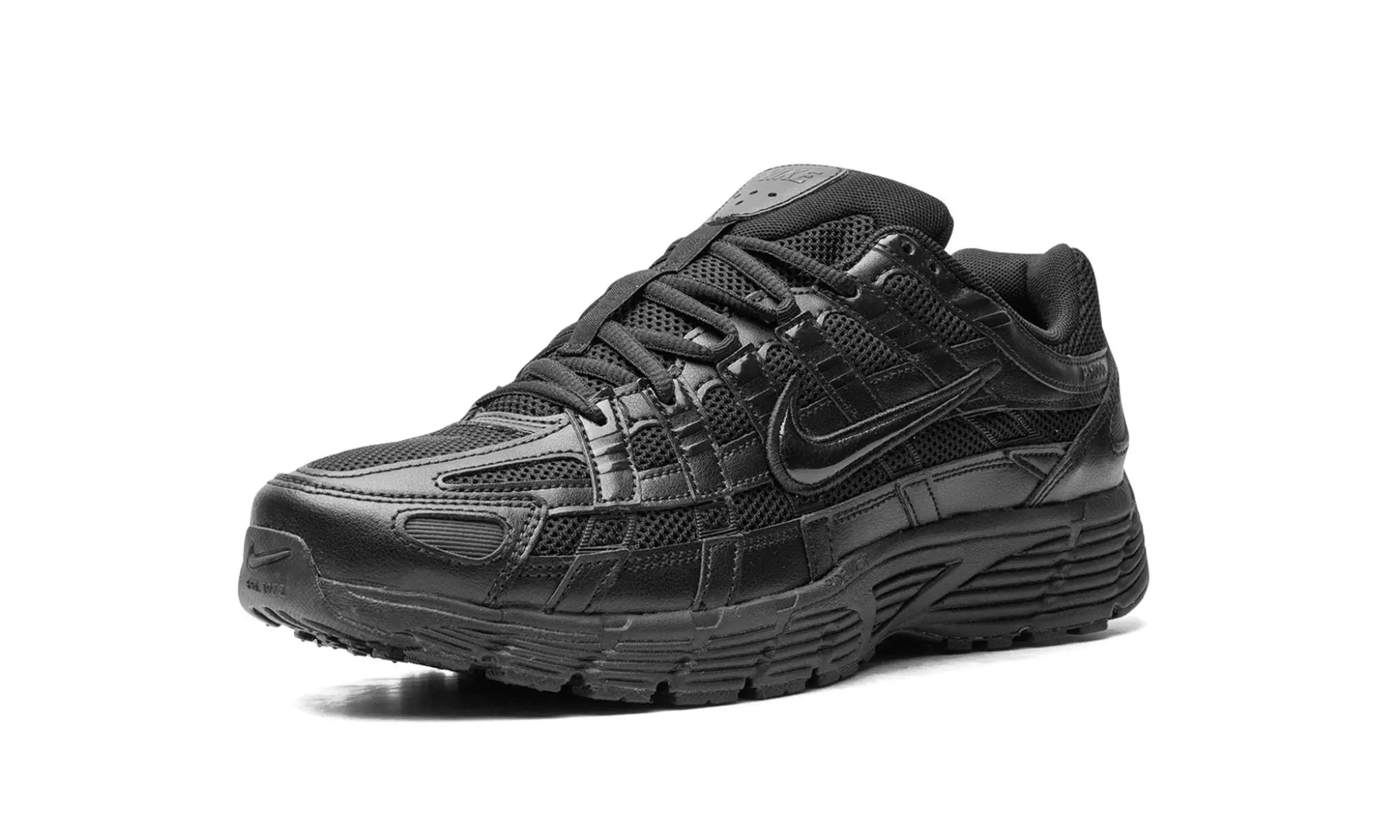 Nike
P-6000 "Triple Black"