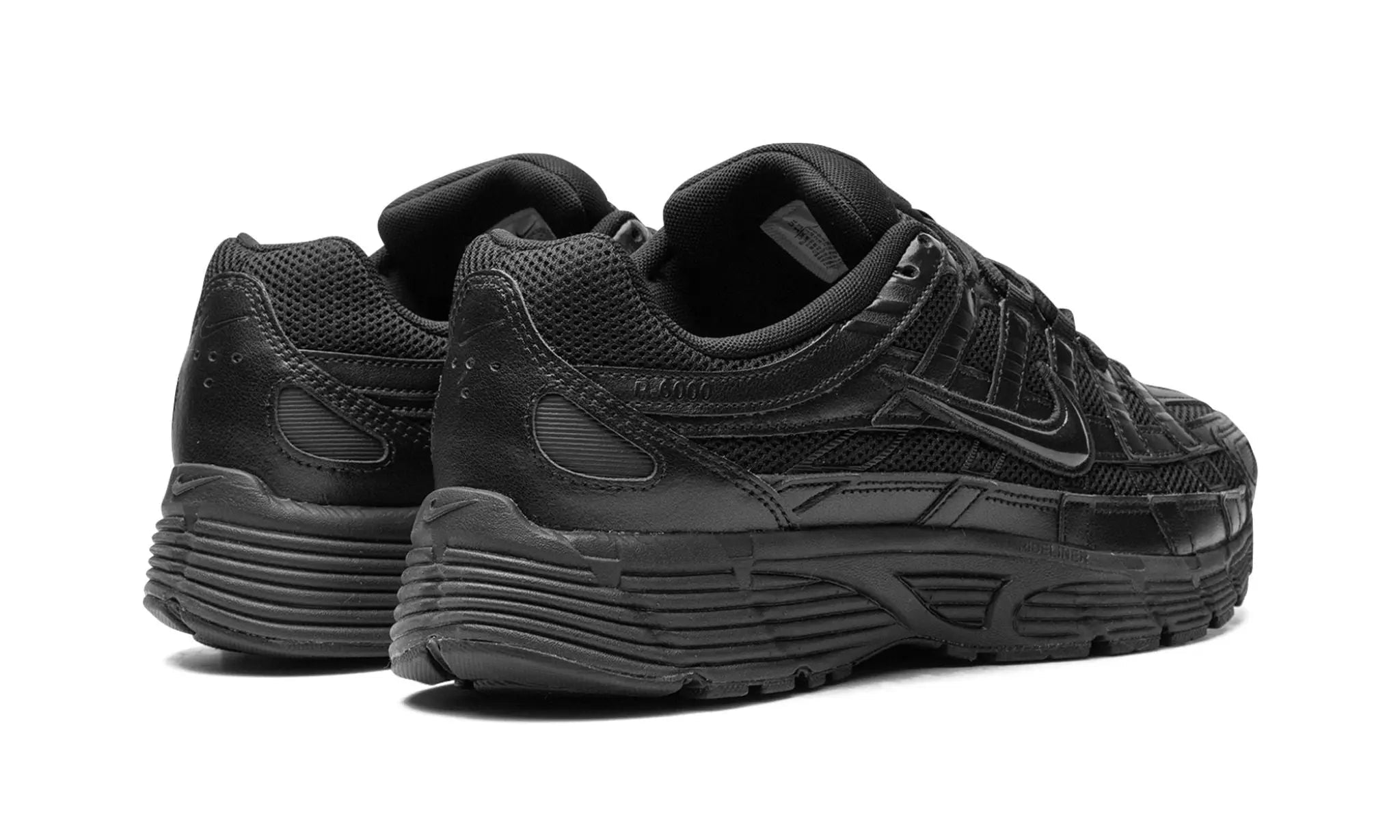 Nike
P-6000 "Triple Black"