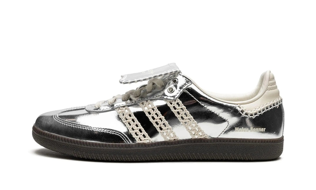 SAMBA
"Wales Bonner - Silver"