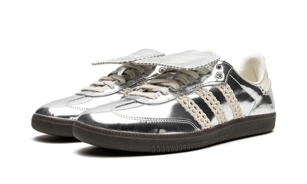 SAMBA
"Wales Bonner - Silver"