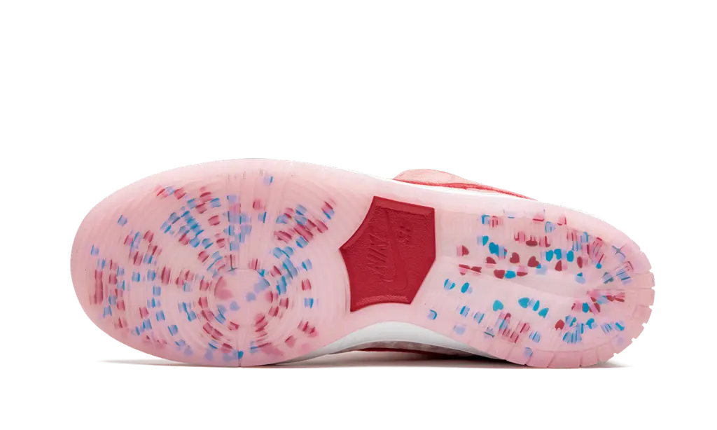 SB DUNK LOW PRO
"STRANGELOVE"