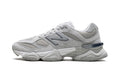 NEW BALANCE
9060
"SILVER METALLIC GREY"